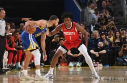 开云APP-关于勇士惨败，球队面临重大挑战的信息