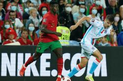 开云体育平台APP-葡萄牙队大胜卢森堡，轻松晋级欧锦赛！