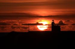 开云APP-雷霆万钧！全面压制广厦，爱德华兹决胜时刻化身关键先生