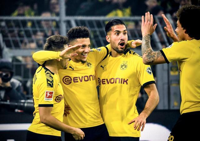 土耳其完胜多特蒙德，伊布状态火热