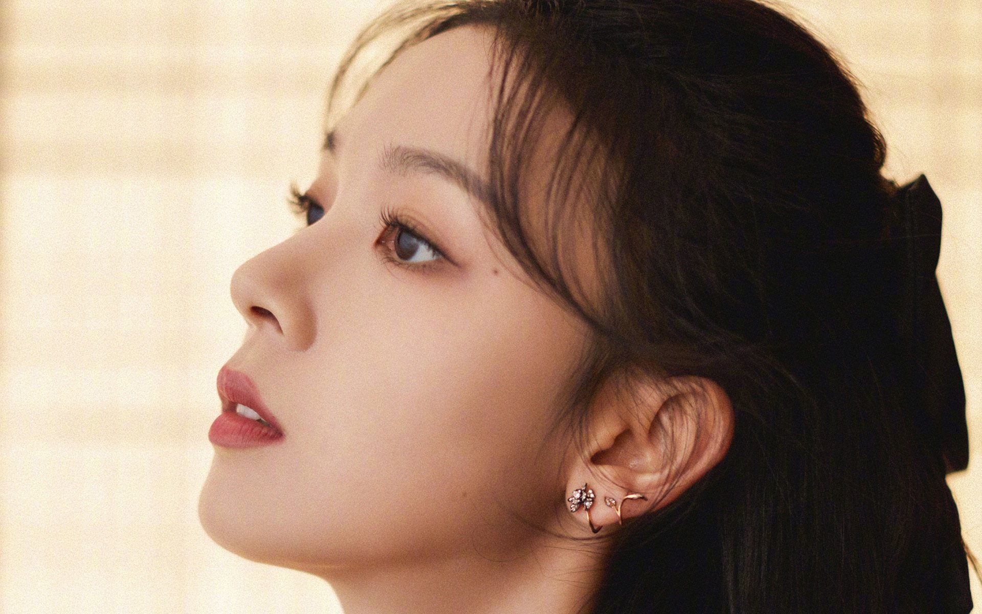 西亚卡姆爆发砍下30+步行者防守铁壁封锁辽宁队