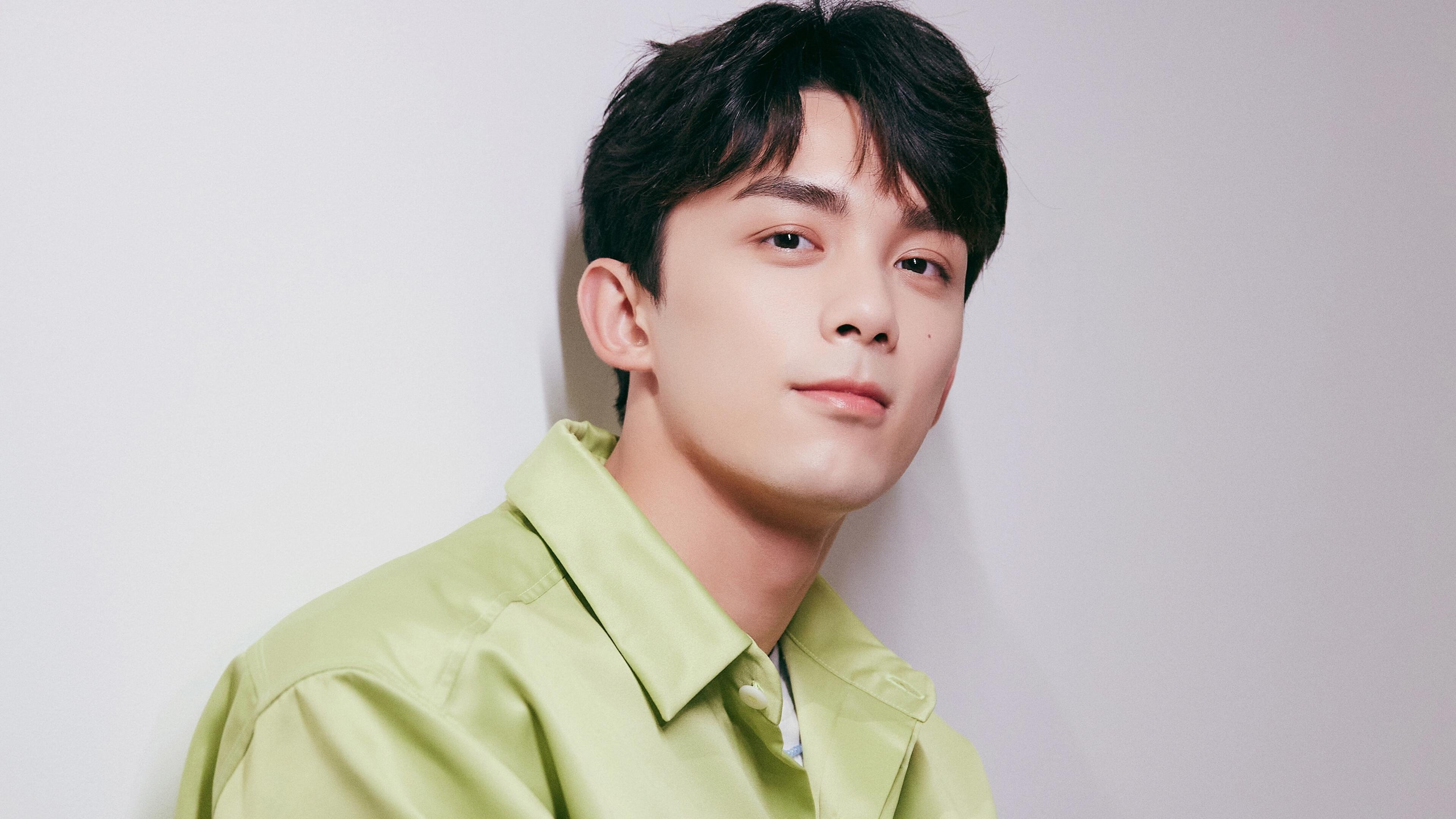 拉亚梅开二度引爆全场，乌拉圭5-0狂胜阿尔及利亚显冠军相