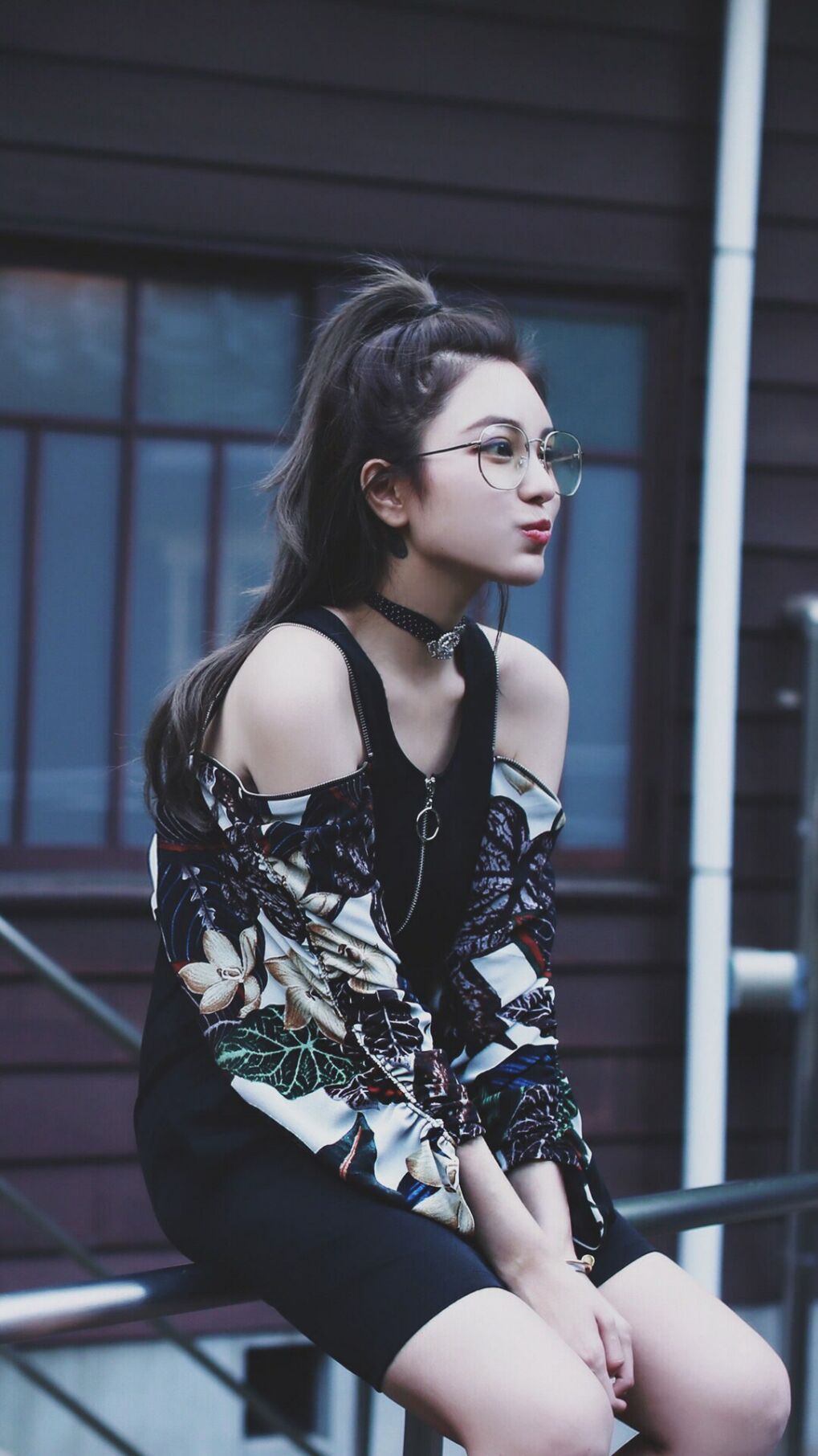 篮球烽火连天，上海队血拼勇士展韧性，小贾伦意甲焦点战独揽乾坤