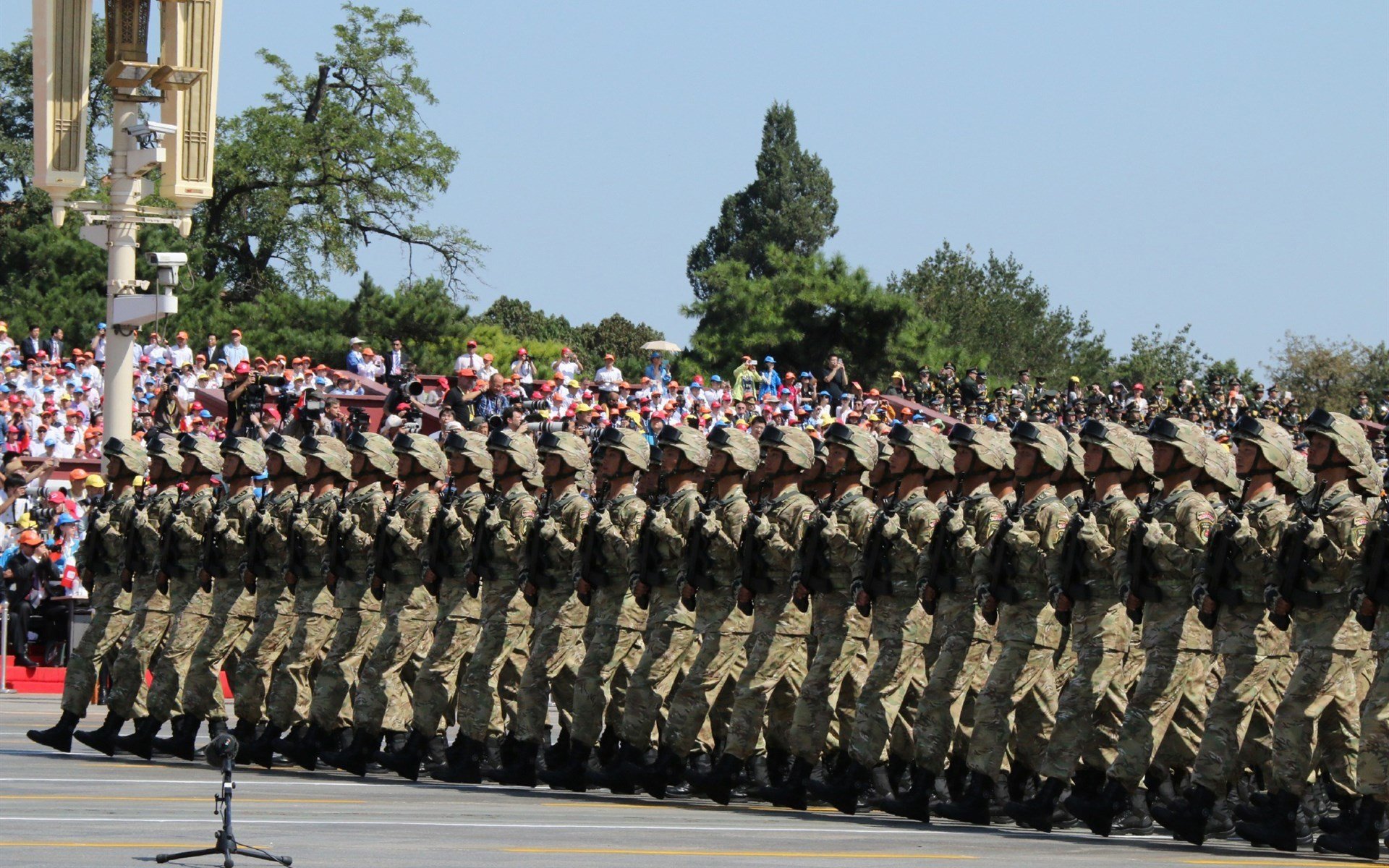 逆流而上，突尼斯暗涌中的关键先生若日尼奥